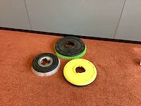 Diverse afmetingen borstels voor poetsmachines (3x) - afbeelding 1 van  4