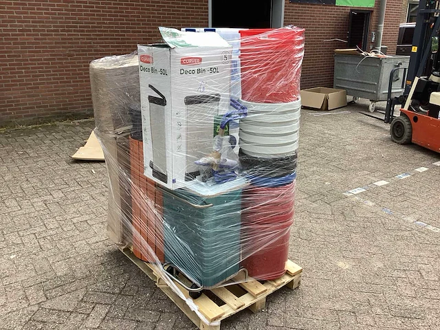 Diverse afvalemmers & prullenbakken - afbeelding 3 van  6