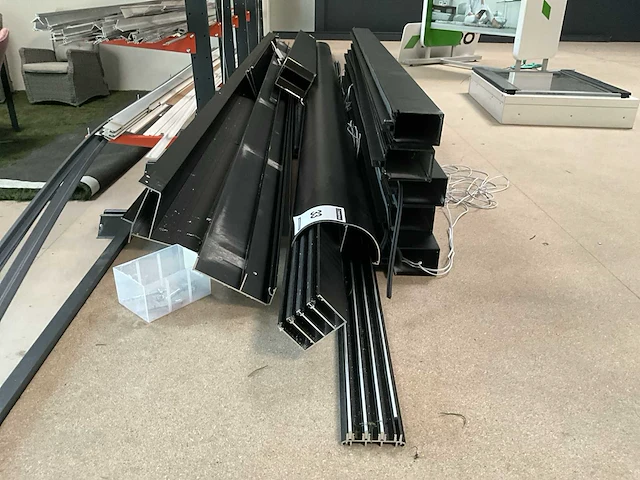 Diverse aluminium profielen - afbeelding 2 van  5
