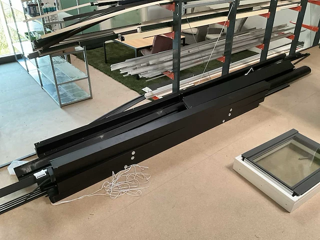 Diverse aluminium profielen - afbeelding 3 van  5