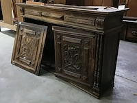Diverse antieke kasten voor renovatie - afbeelding 4 van  43