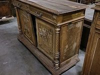 Diverse antieke kasten voor renovatie - afbeelding 36 van  43
