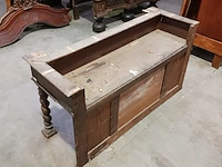 Diverse antieke kasten voor renovatie - afbeelding 34 van  43