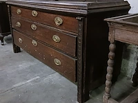 Diverse antieke kasten voor renovatie - afbeelding 17 van  39