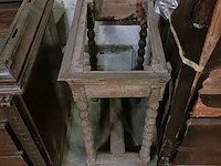 Diverse antieke kasten voor renovatie - afbeelding 19 van  39