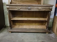 Diverse antieke kasten voor renovatie - afbeelding 29 van  39