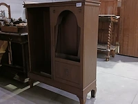 Diverse antieke kasten voor renovatie - afbeelding 12 van  24