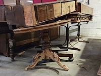Diverse antieke kasten voor renovatie - afbeelding 15 van  23