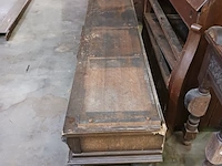 Diverse antieke kasten voor renovatie - afbeelding 18 van  23