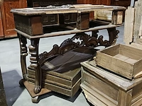 Diverse antieke kasten voor renovatie - afbeelding 18 van  25