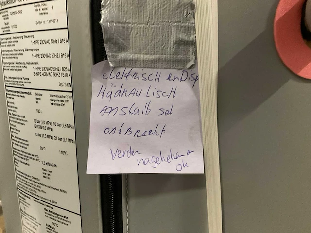 Diverse apparatuur incompleet - afbeelding 20 van  20