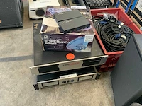 Diverse audio-apparatuur - afbeelding 11 van  26
