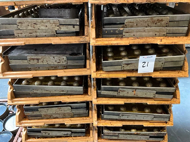 Diverse bakblikken/koekblikken - afbeelding 3 van  5