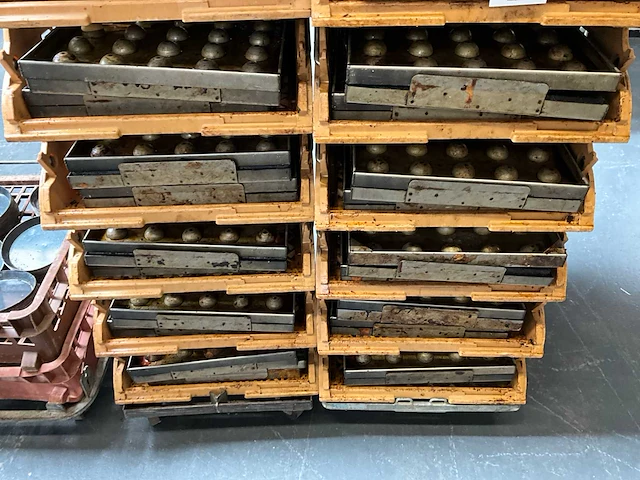 Diverse bakblikken/koekblikken - afbeelding 4 van  5