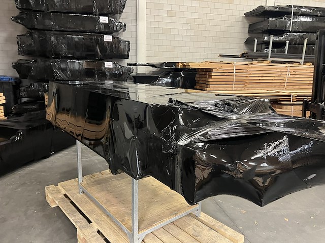 Diverse balken , ca. 300cm lang - afbeelding 8 van  8