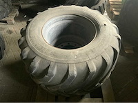 Diverse banden (22x) o.a. voor graafmachine - afbeelding 6 van  7