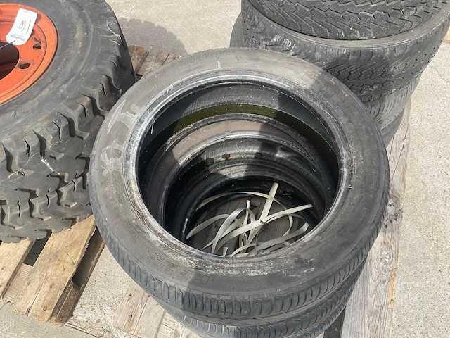 Diverse barum, bridgestone, firestone autobanden (5x) - afbeelding 5 van  7