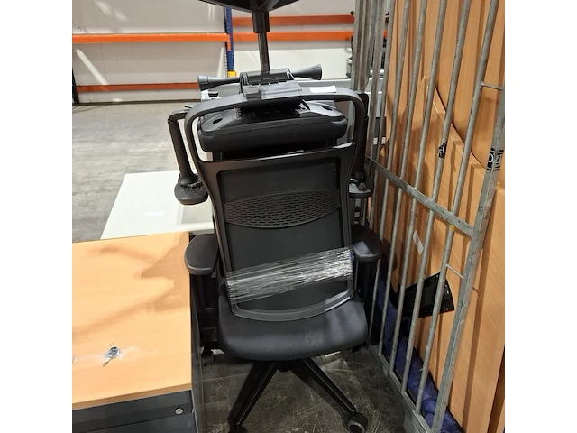 Diverse bedrijfsinventaris - afbeelding 3 van  8