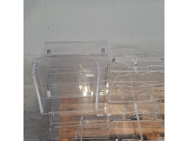 Diverse bedrijfsinventaris - afbeelding 3 van  26