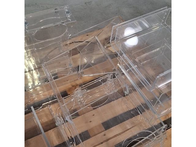 Diverse bedrijfsinventaris - afbeelding 4 van  26