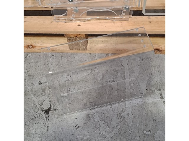 Diverse bedrijfsinventaris - afbeelding 8 van  26