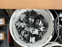 Diverse bevestigingsmateriaal - afbeelding 13 van  17