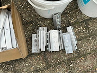 Diverse bevestigingsmateriaal - afbeelding 15 van  17