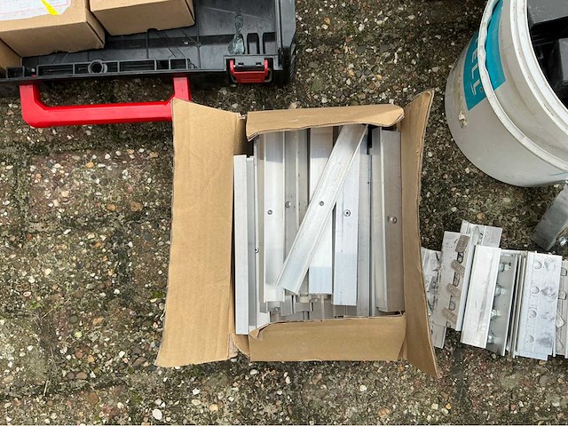 Diverse bevestigingsmateriaal - afbeelding 6 van  17