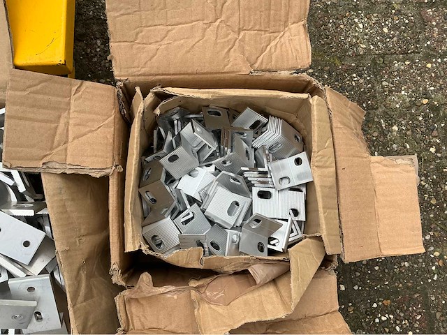 Diverse bevestigingsmateriaal - afbeelding 9 van  17