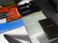 Diverse bladen lexus - afbeelding 3 van  5