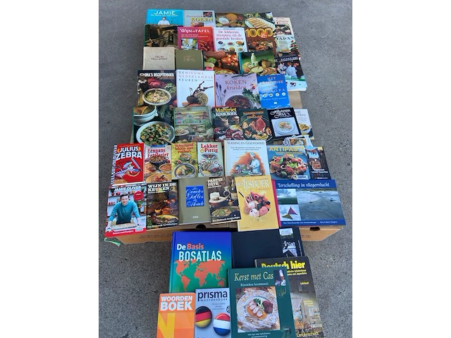 Diverse boeken. - afbeelding 8 van  8