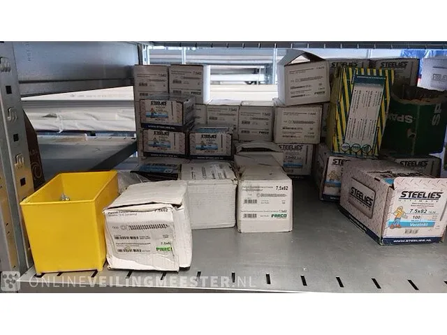 Diverse bouwbenodigdheden - afbeelding 12 van  15