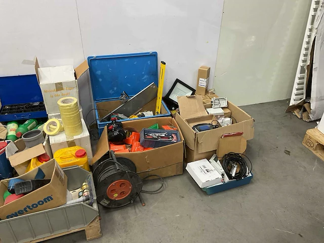 Diverse bouwmaterialen - afbeelding 6 van  12