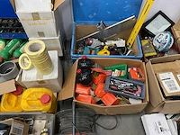 Diverse bouwmaterialen - afbeelding 9 van  12