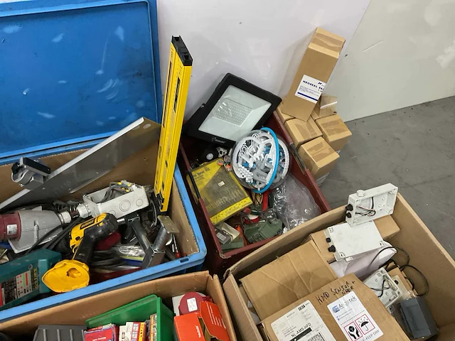 Diverse bouwmaterialen - afbeelding 12 van  12