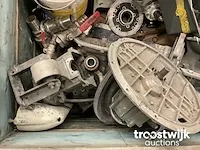 Diverse buitenboordmotor onderdelen - afbeelding 5 van  5