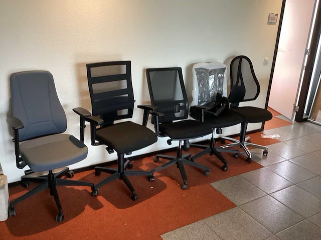 Diverse bureaustoelen (5x) - afbeelding 5 van  5
