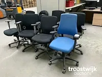 Diverse bureaustoelen - afbeelding 1 van  2