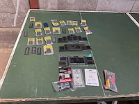 Diverse computeronderdelen (32x) - afbeelding 1 van  13