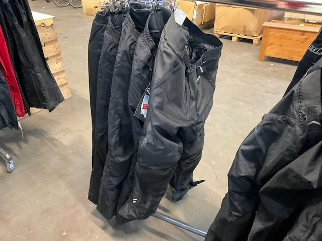 Diverse defender, ixs, cypro, büse, mqp motorbroeken (27x) - afbeelding 8 van  20