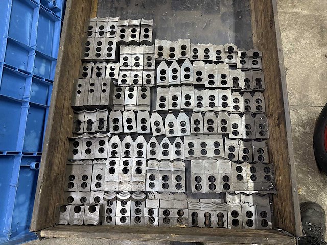 Diverse draaibekken - afbeelding 3 van  8