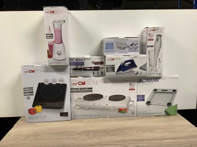 Diverse electronica (8x) - afbeelding 1 van  5