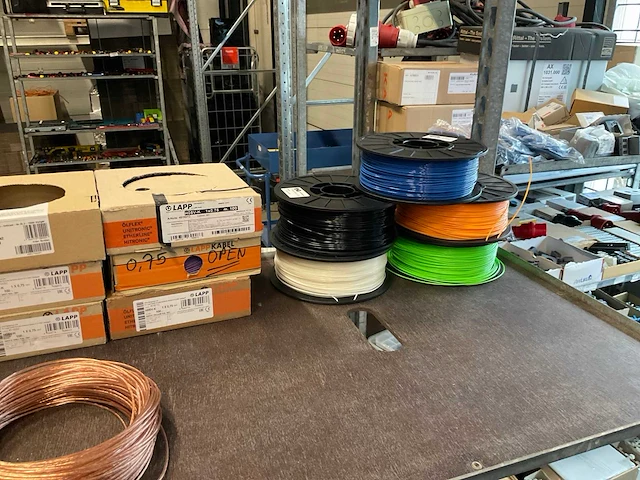 Diverse elektramaterialen (276x) - afbeelding 5 van  11