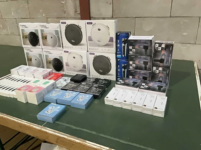 Diverse elektronica (53x) - afbeelding 1 van  9