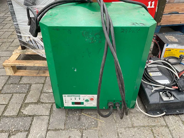 Diverse enersys, mgx, zivan, deta, hoppecke acculader (6x) - afbeelding 8 van  10