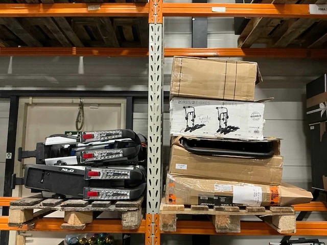 Diverse fietsendragers (9x) - afbeelding 1 van  7