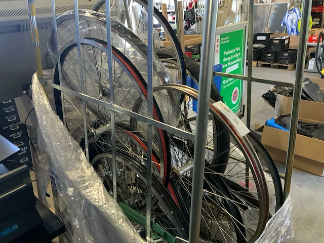 Diverse fietsonderdelen - afbeelding 4 van  7