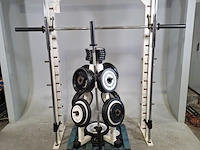 Diverse fitnes apparatuur en gewichten, technogym - afbeelding 1 van  12