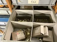 Diverse fournituren - afbeelding 16 van  67