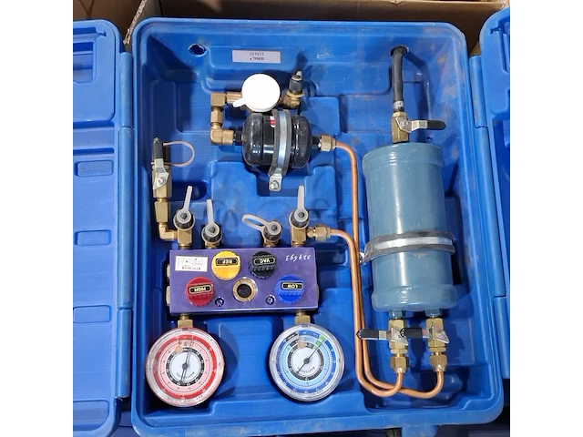 Diverse garage inventaris en pneumatisch gereedschap, o.a atlas copco, value - afbeelding 6 van  8